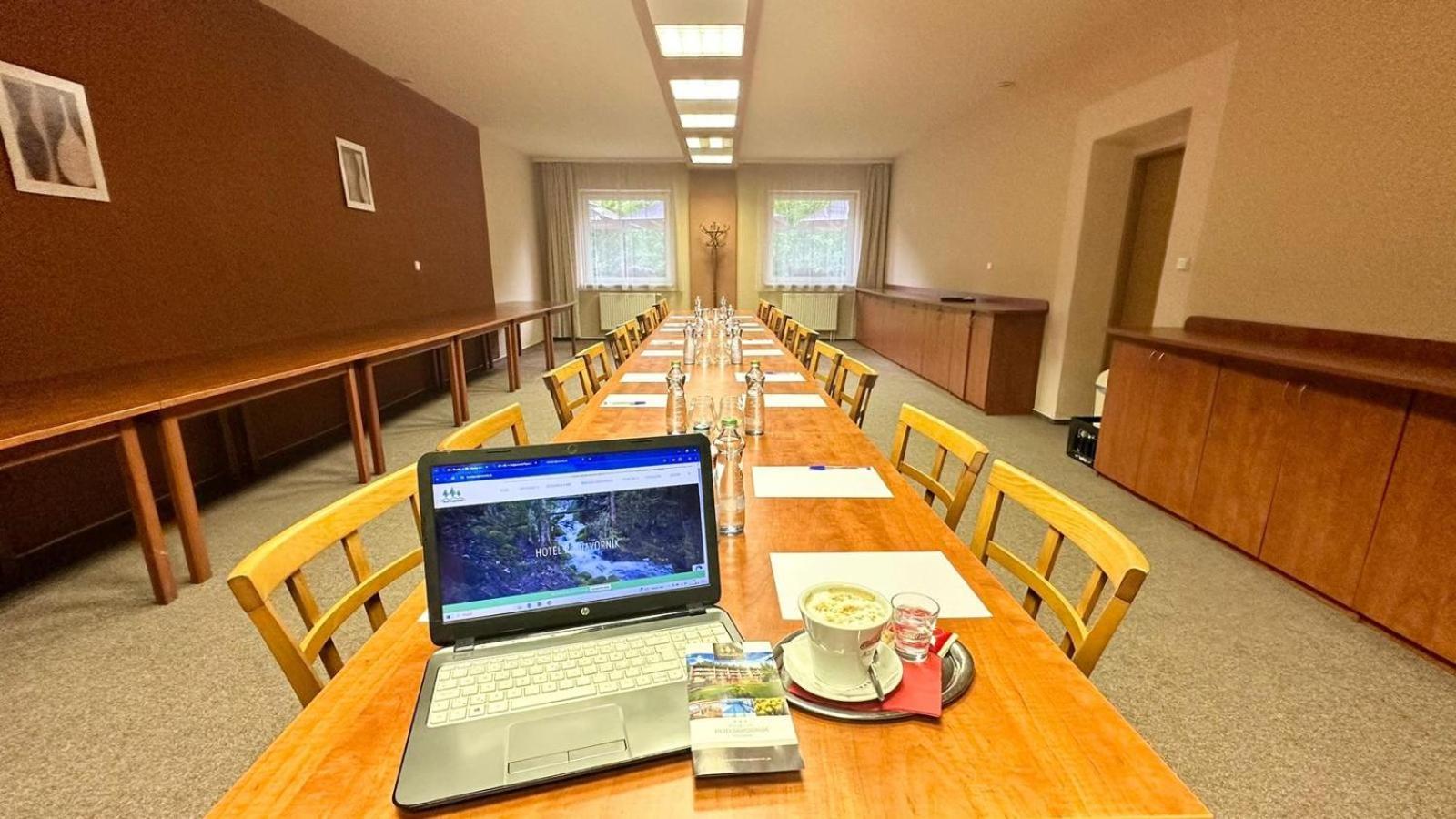 Horsky Hotel Podjavornik Papradno Luaran gambar