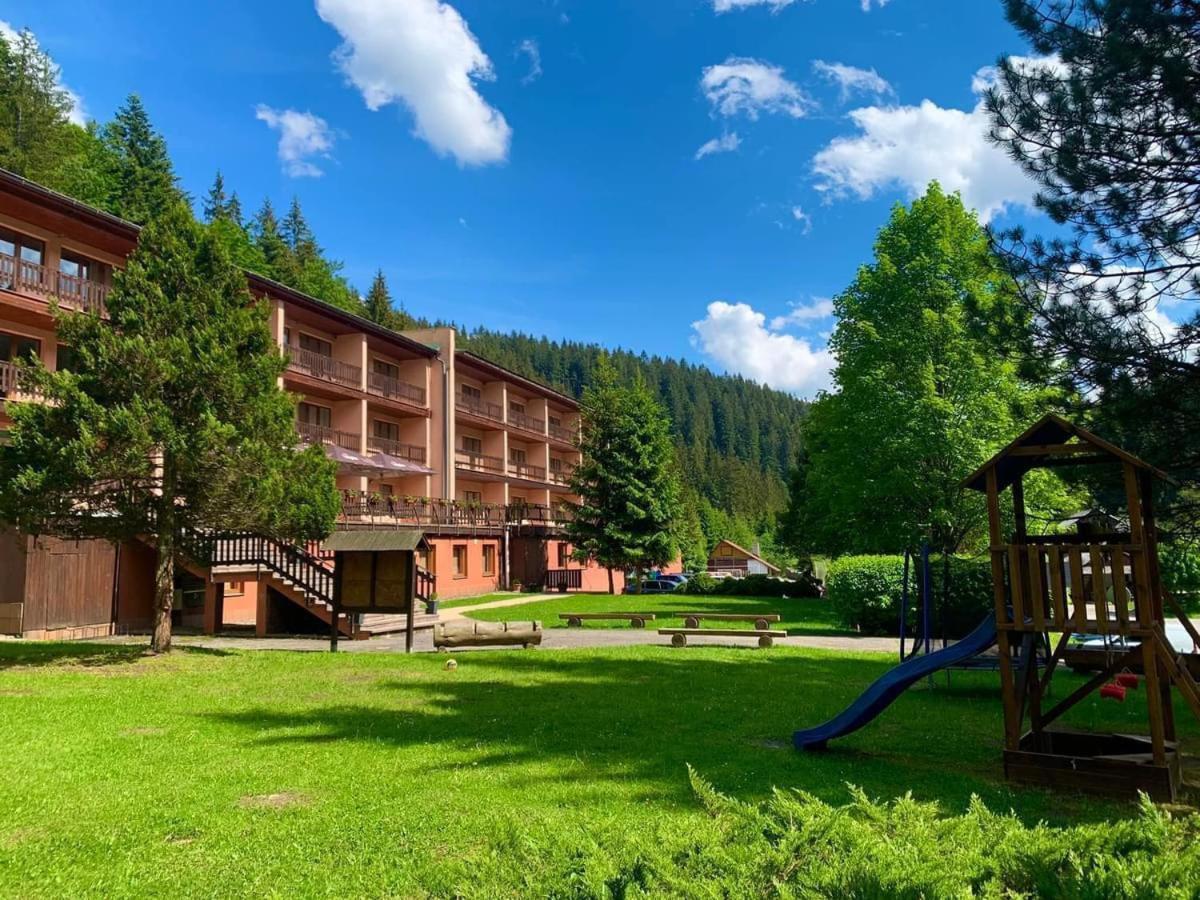 Horsky Hotel Podjavornik Papradno Luaran gambar